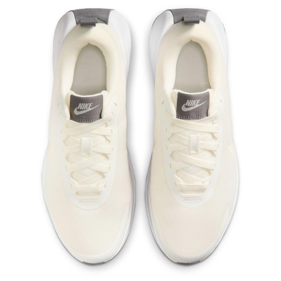 Nike Promina